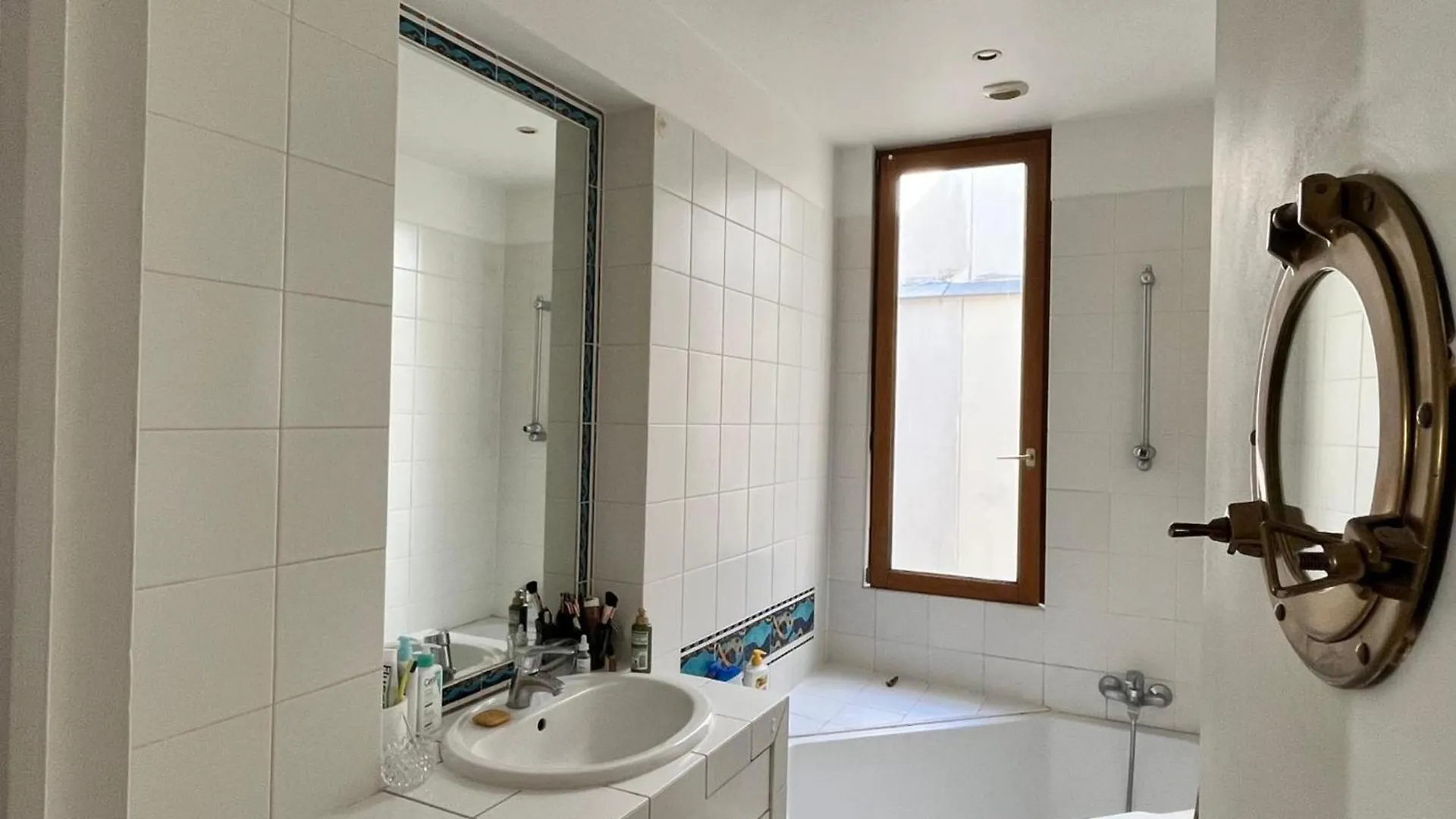 Apartment With Wifi In The Heart Of Montparnasse Paris France